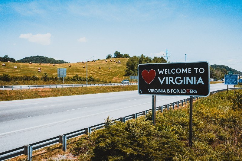 Selling a House in Northern Virginia: Read This First