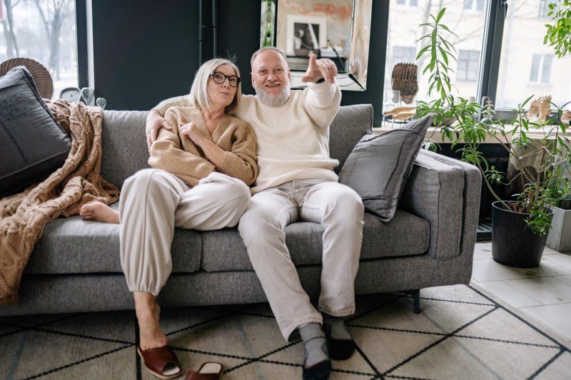 Can You Sell a House with a Reverse Mortgage? What You Need to Know